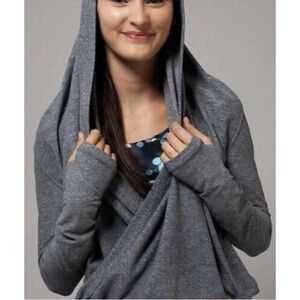 Iviva Kids Large/XL Four Count Shrug Wrap Hooded Top Gray Heather Long Sleeves